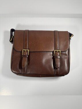 Fossil Brown Leather Messenger Bag Crossbody Men/Unisex City Bag Size